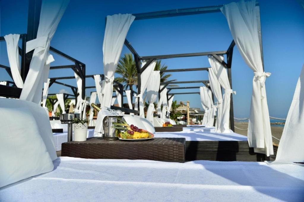 Skysea Holidays Banus Estepona Exterior photo
