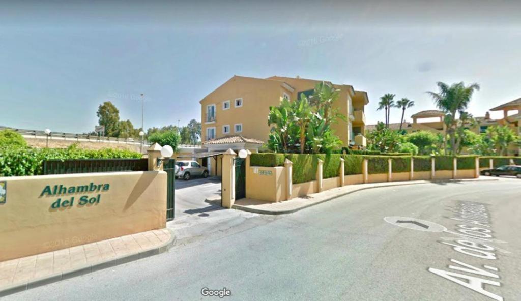 Skysea Holidays Banus Estepona Exterior photo